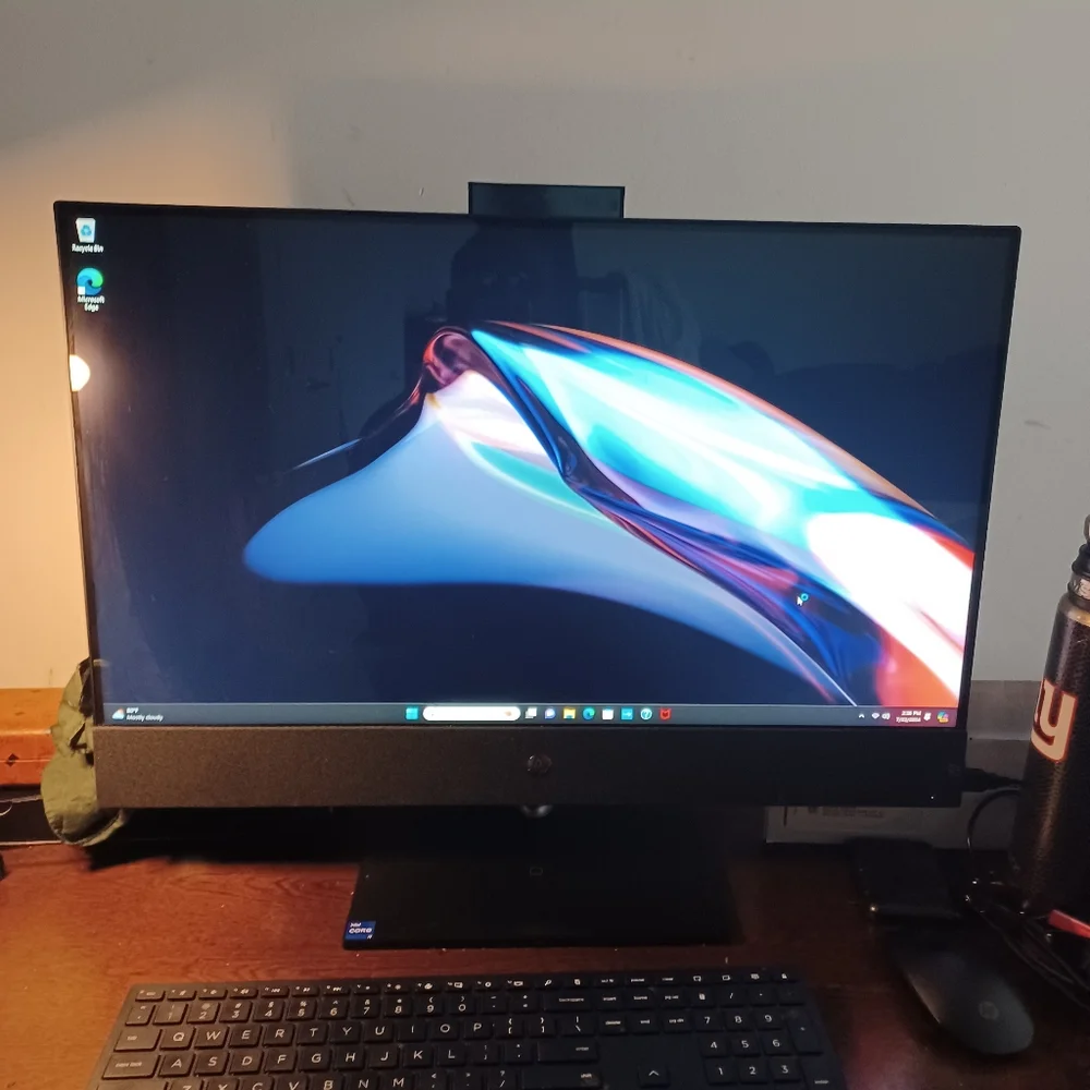 Hp Pavillion 27in all in one touchscreen